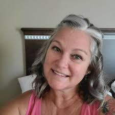 Marilyn Henderson (@queenmar73)