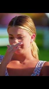 Erin Corey's Instagram, Twitter & Facebook