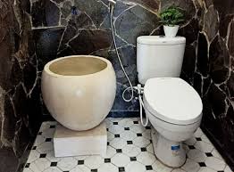 Desain kamar mandi minimalis kecil ukuran 2×1,5. 11 Inspirasi Desain Kamar Mandi Modern Bisa Juga Kok Untuk Rumah Type 36 Rumah123 Com