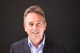 Sorting through some old photos and found this from 1971 taken at the  playing field. Left to right: Kim Pomeroy, Peter Banbury, Philip House,  Robert Mann, Mark Rendall, Darren (Derren?) Baraud.