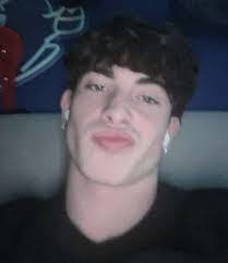 Matthew Goins's Instagram, Twitter & Facebook