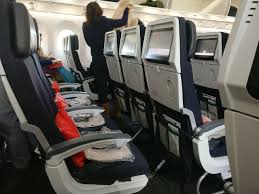 air france economy class trip review kansai to paris skytrax