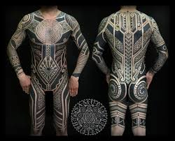 Checking coen mitchell stunning body suit tattoo on master canvas and model @summerm! 15 Bold And Exquisite Bodysuits Tattoodo