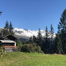 Coordonnées utm (wgs84) de malix battagliahütte ambrieschweg 1: Battaglia Hutte 7 Visitors