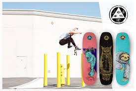 Though the zero brand initially distributed clothing, it eventually evolved to boards designed to suit the need for any tricks performed. Top 15 Top Skateboard Deck Brands 2015 Skatedeluxe Blog