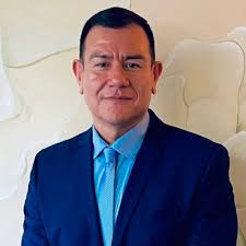 adrian esteban (@adesteban)