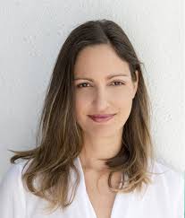 International Experts — PinkWisdom