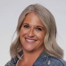 Kristin Bleier (@Kristin_Bee)