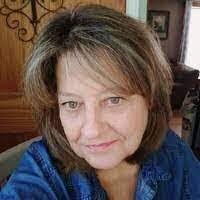 Donna Seborowski's Instagram, Twitter & Facebook