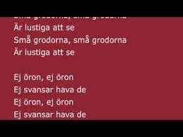 Små grodorna, små grodorna är lustiga att se. Sma Grodorna Youtube