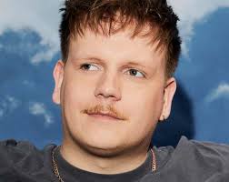 Bella Platt, Author at Clunk Magazine