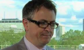 Diamond jubilee: BBC attacked for 'inane' and 'celebrity-driven' coverage  of Queen's Thames Pageant