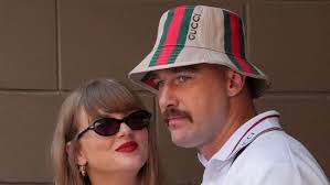 Taylor Swift handed 'zero advice' by NY Jets' wives