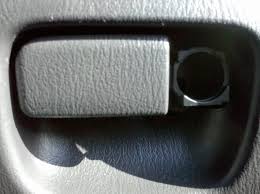 Glove box doors can become inoperable without warning. Glove Box Won T Open I Club The Ultimate Subaru Resource