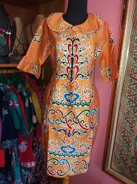 Keunikan motif batik dari tradisi nenek moyang, memberi kesan elegan. Batik Bahalap Home Facebook