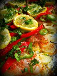 El swai es un bagre de río criado en granja que es originario del sudeste de asia. Baked Swai Fish With Fresh Chiles Hispanic Kitchen Seafood Dishes Seafood Recipes Baked Fish