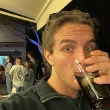 Rubén Muñiz Treus (@RubenMunhiz7)