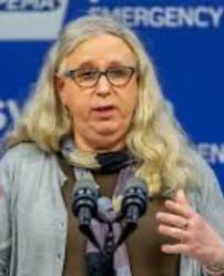 The Health minister of the US is a fat slob with 3 chins. You think the  current admin actually cares about you? Nope