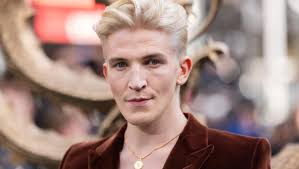 How Ewan Mitchell went from Saltburn geek to the most chilling villain