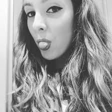 Elena Clemente (@elenaitah_2000)