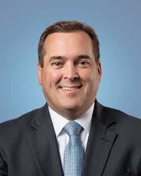 HEART TO HEART WITH DR. OBI: We sat down with cardiologist Dr. Chukwuemeka  Anderson Obi, MD, to get to know more about him and his passion for  empowering his patients. ❤️ Q: