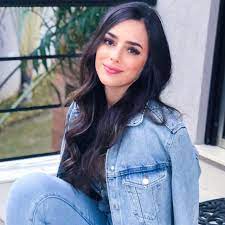 Representa grande parte da história das publicações da oftalmologia brasileira. Bruna Biancardi Brunabiancardi Photos And Outfits On 21 Buttons