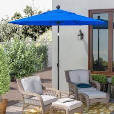 Wayfair's outdoor sale includes major discounts of up to 70 percent off select outdoor seating, outdoor dining tables, pool umbrellas, lawn and garden decor, outdoor lighting, grilling essentials, fire pits, and more. Patio Umbrellas You Ll Love In 2021 Wayfair