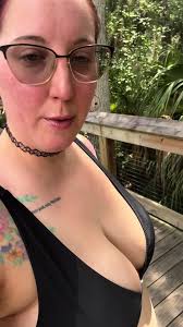 JoAnna 🌻 (@joannabarr10)