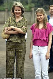 Crown Princess Elisabeth Of Belgium 17 Cuddles A Baby Crown Princess Royal Fashion Princess