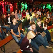 This website is estimated worth of $ 8.95 and have a daily income of around $ 0.15. Muhldorf A Inn Party Im Ring Muhldorf Fotos Muhldorf Am Inn