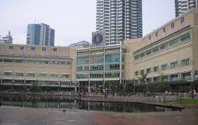 Suria klcc is the largest retail property under the management of suria klcc sdn. Suria Klcc Wikipedia