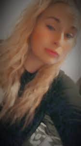 Laura Espenshade's Instagram, Twitter & Facebook