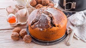 Habe den kuchen in einer herzform gebacken und anschließend mit. Backtipp Kleinere Kuchen So Andern Sich Menge Und Backzeit Rezepte Wir In Bayern Br Fernsehen Fernsehen Br De