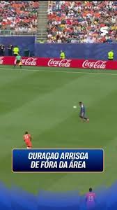 De longe! Curaçao busca empate em chute de fora da área