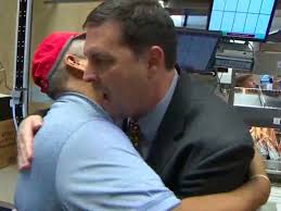 Remember The Movers Who Give Free Service to Domestic Abuse Victims? 10  Companies That Won Our Hearts in 2015