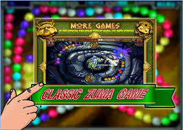 Hay varias bolas de colores en una cadena que vienen hacia la rana de piedra. New Zuma Blitz 2018 For Android Apk Download
