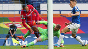 Последние твиты от jordan pickford's tiny arms (@jordanstinyarms). Jordan Pickford S Challenge On Virgil Van Dijk Human Error To Blame For No Red Card Ref Watch Football News Sky Sports