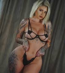 Aisha acı kahve (aisha acı kahve ). Vicky Aisha Facebook