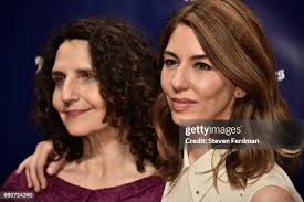 482 Tamara Wall Stock Photos, High-Res Pictures, and Images