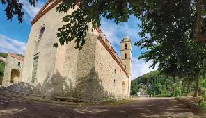 St Lucie De Tallano Stlocavoile Logement Insolite Corse Corse Du Sud Village Francais Porto Vecchio