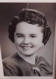 Sandra Coyne's Instagram, Twitter & Facebook