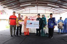 Insentif perkahwinan can 1 side from selangor only? The Selangor Govt Is Giving Rm1 000 To M Sians Who Marry Before 35 Years Old World Of Buzz