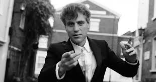 Johnny left the show in 2006 after mike was diagnosed with alzheimer's in 2005. Johnny Flynn On Playing Emma S Mainsplainy Romantic Lead