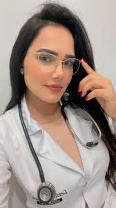 Hi I'm looking for a new friend, I don't care where you're from Give me a  little hello Hello little there is no charge. But a little hello It means a  lot