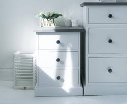 Maine White Bedside With Drawers And Grey Top New England Style White Bedroom Furniture White Bedside Drawers New England Furniture White Bedroom Furniture