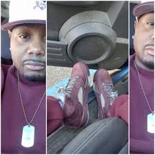 Thank you @neecsllc for hanging out in Miami. #sneakers #sneakernews  #keevadokicks #kicks #sneakercon #nikesb #nikeshoes #jordans