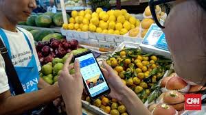 Marketplace ini berhasil mengumpulkan 115.256.600 pengunjung per bulan pada awal 2019. Corona Penjual Tradisional Jabar Diminta Pakai Pasar Digital
