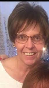 Amy Rix's Instagram, Twitter & Facebook