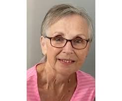 Cayce Smith's Instagram, Twitter & Facebook