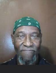 Looking for uncle in Gimli?